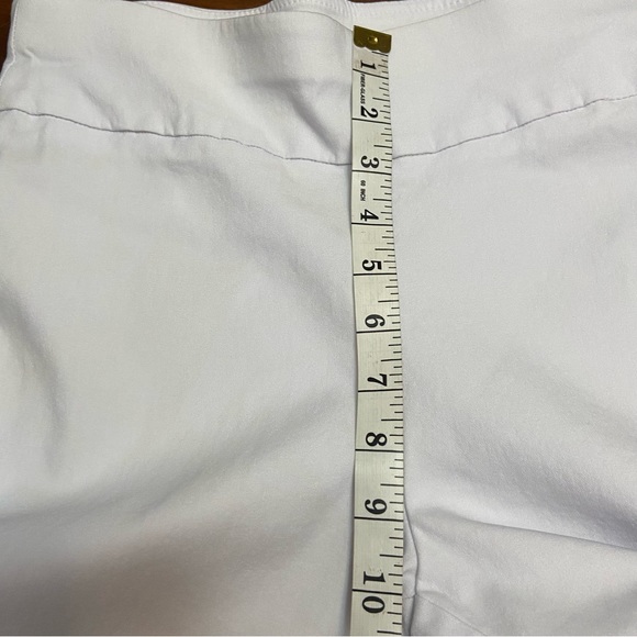 Womens White Stretch Elastic Waist Capris With Hem Embellishments Size 12 - Picture 6 of 7